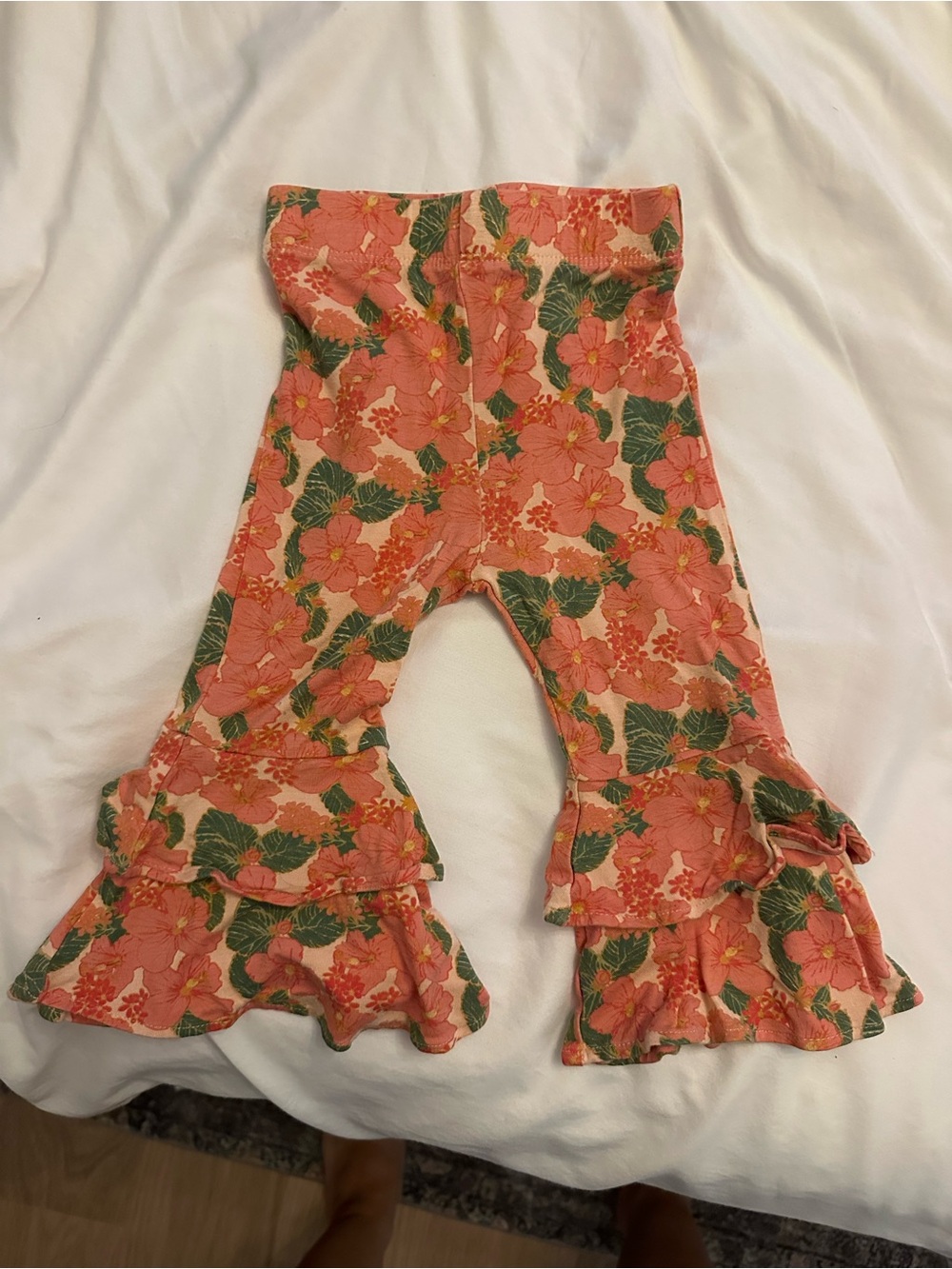 kate quinn Coral Floral Ruffle Pants